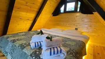 Classic Bungalow, Non Smoking, Sea View | 1 bedroom, free WiFi