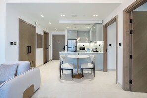Deluxe Apartment, 2 Bedrooms, Balcony, City View | Living area