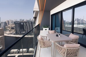 Appartement Deluxe, 2 chambres, balcon, vue ville | Vue de la chambre