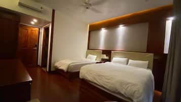 Superior Triple Room | Free WiFi