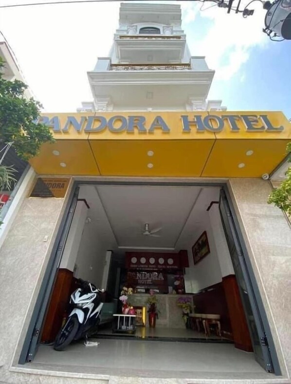 Bagian depan properti