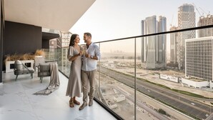 Unclassified image, 2 of 26, button - Spacious 2BR Canal View - Heart of B Bay (Dubai)