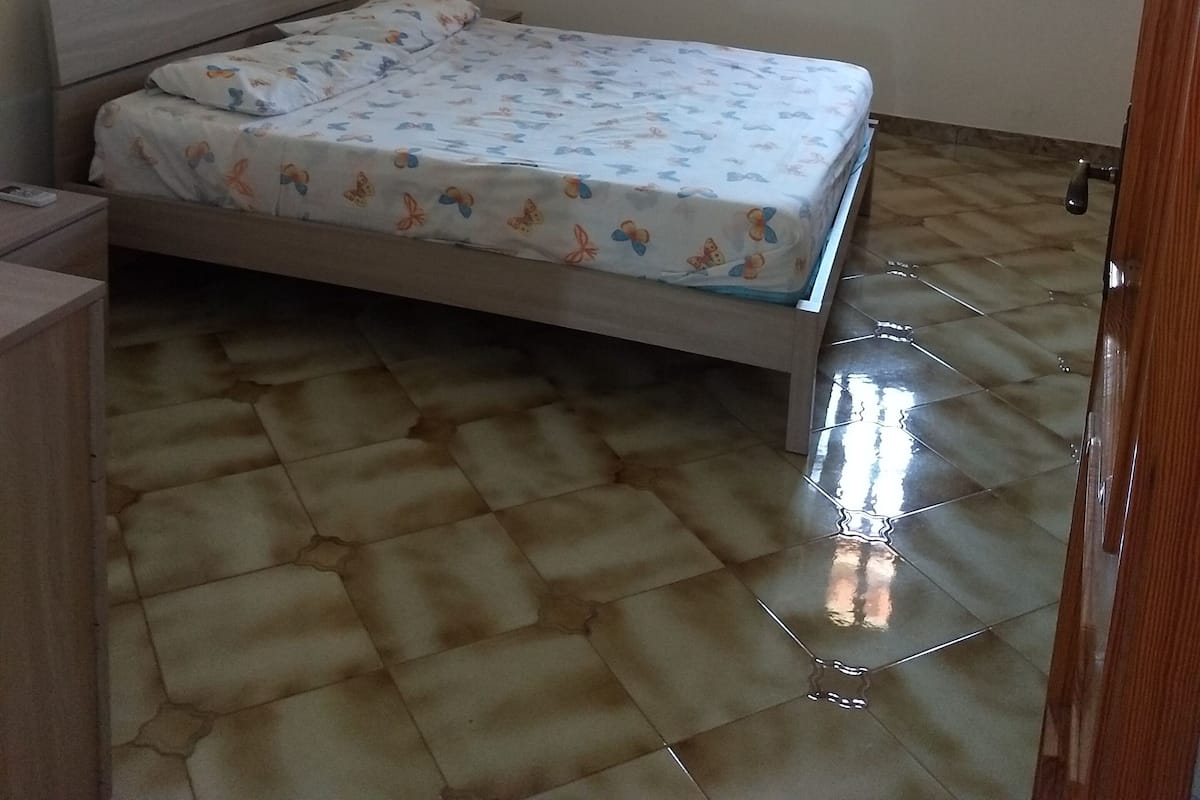 Classic Double Room | 1 bedroom, memory foam beds, bed sheets