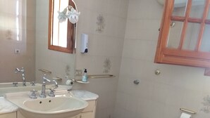 Μπάνιο