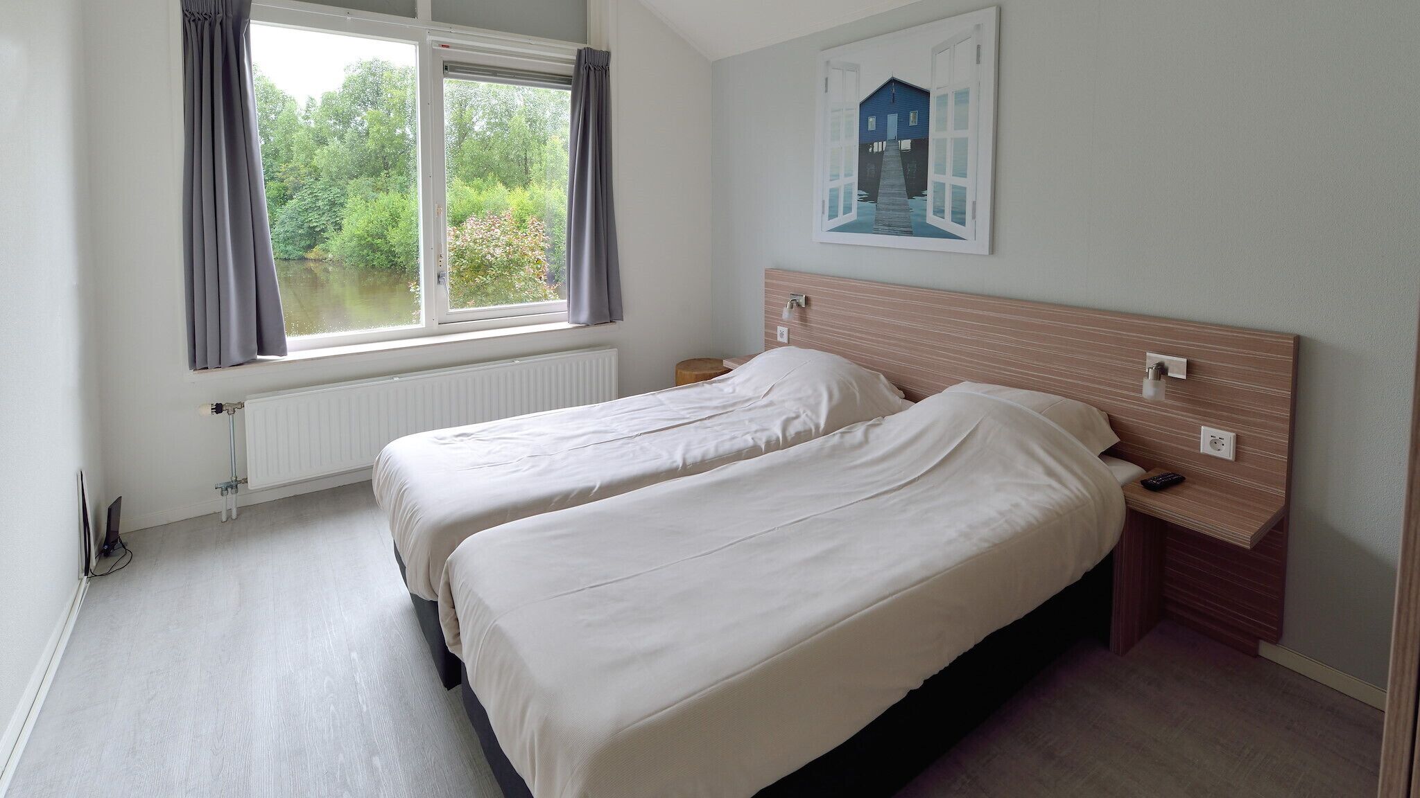 2 slaapkamers, een strijkplank/strijkijzer, gratis wifi