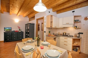 Apartment | 1 bedroom - Appartamento Centro Storico Riva (Riva del Garda)