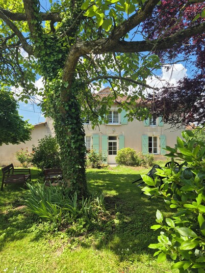 Gîte Saint Martin ⭐️⭐️⭐️ Large family home, pets welcome free of charge.