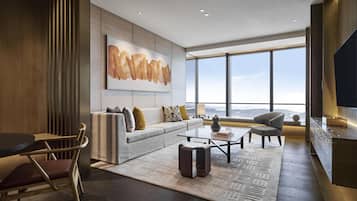 Premium bedding, free minibar items, in-room safe, desk