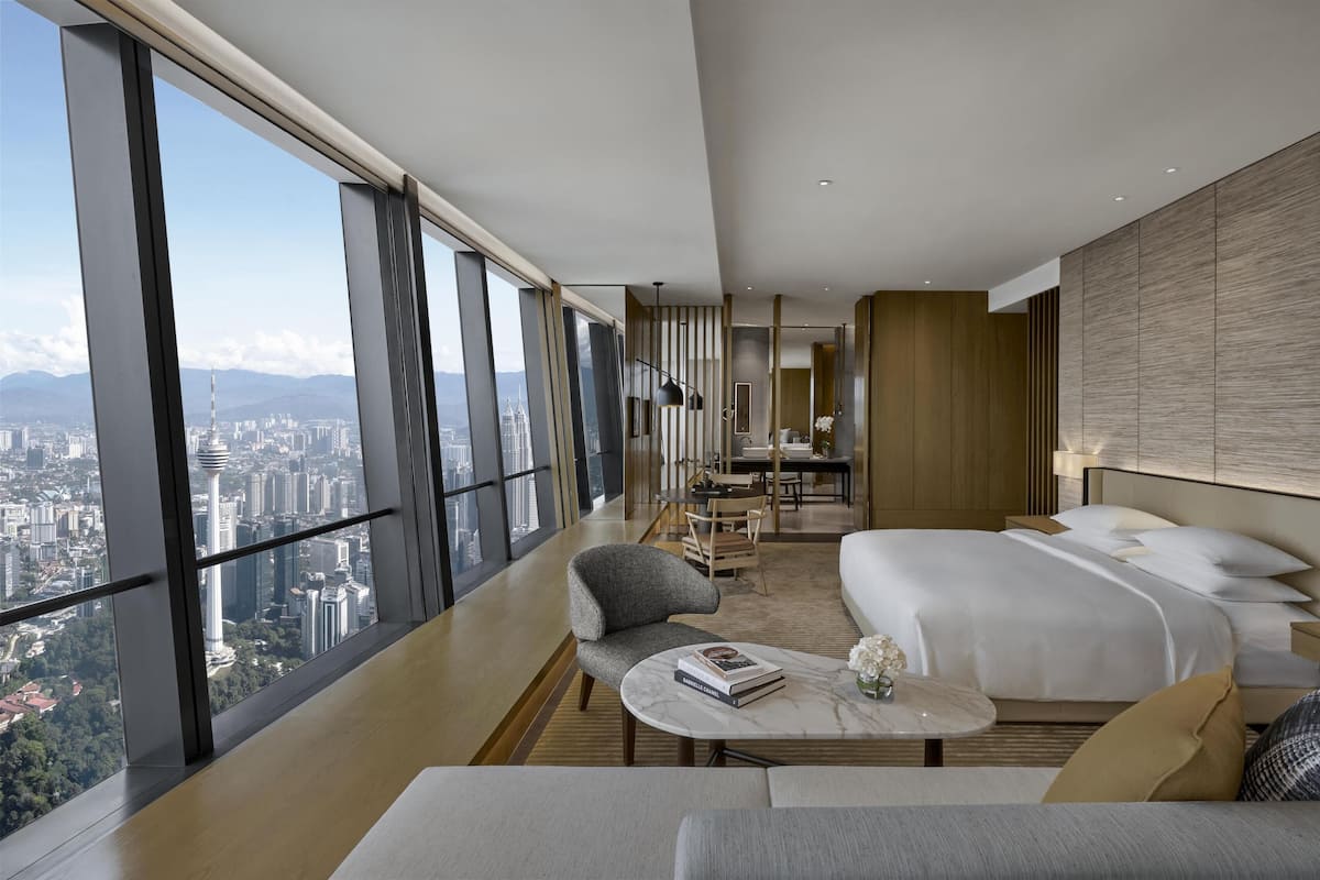 Habitació Deluxe, 1 llit de matrimoni gran | 1 dormitori i roba de llit d'alta qualitat