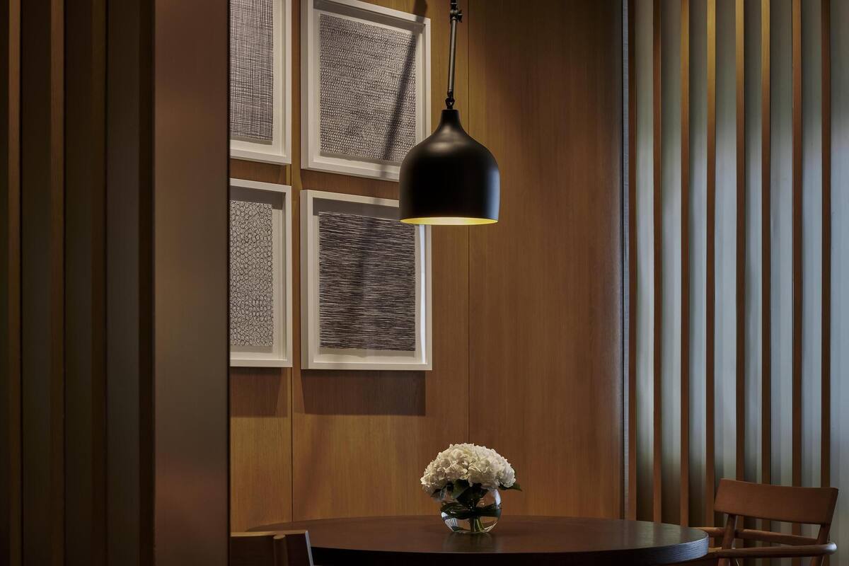 Suite | 1 bedroom, premium bedding, free minibar items, in-room safe