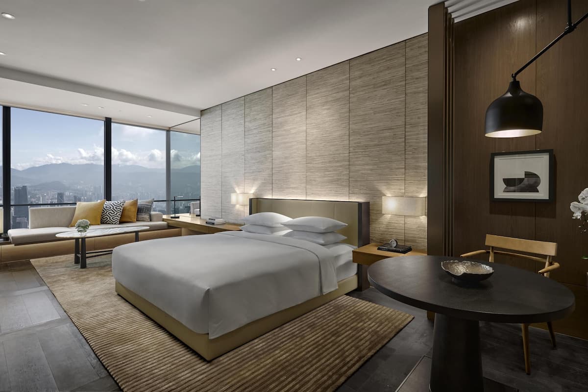 1 bilik tidur, peralatan tempat tidur premium, item bar mini percuma