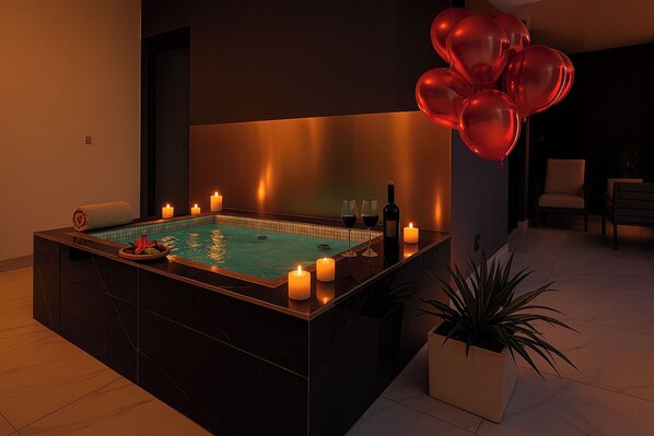 Deluxe Apartment, Balcony, City View | 2 bedrooms, premium bedding, down comforters, memory foam beds