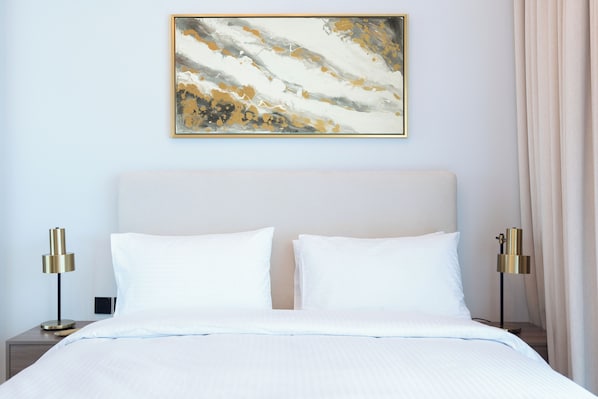 2 bedrooms, premium bedding, down duvets, memory-foam beds