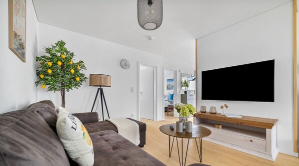 Tv, pejs, stereoanlæg