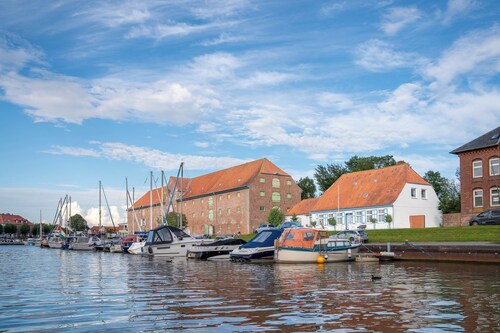Ferienwohnung für 4 in ruhige Lage in Tönning