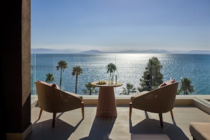 Rooftop Junior Suite Front Sea View | Terraço/pátio