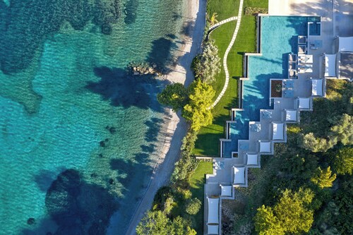 Avali, Mar-Bella Collection