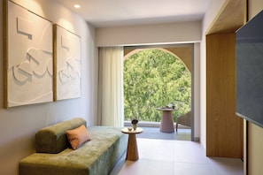 Junior Suite Grand Balcony Side Sea View | 1 Schlafzimmer, hochwertige Bettwaren, Minibar, Zimmersafe