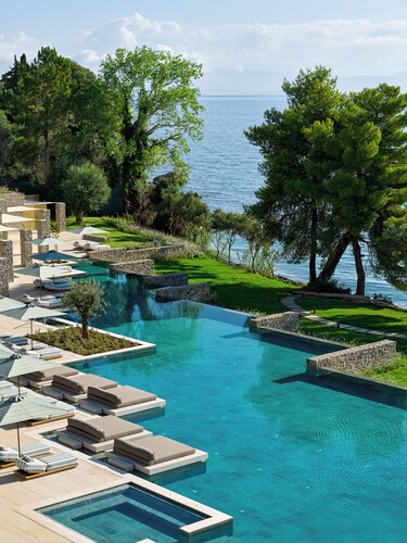 Avali, Mar-Bella Collection