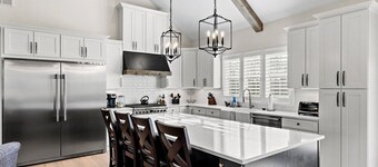 This house is a 4 bedroom(s), 3 bathrooms, located in Lancaster, KY.