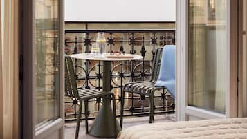 Medium Studio, Kitchenette, Balcony | Balkong