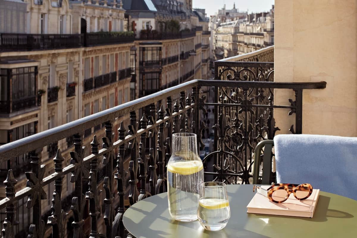 Medium Studio, Kitchenette, Balcony | Terrace/patio