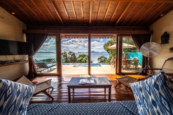 Smart-TV og stereoanlegg