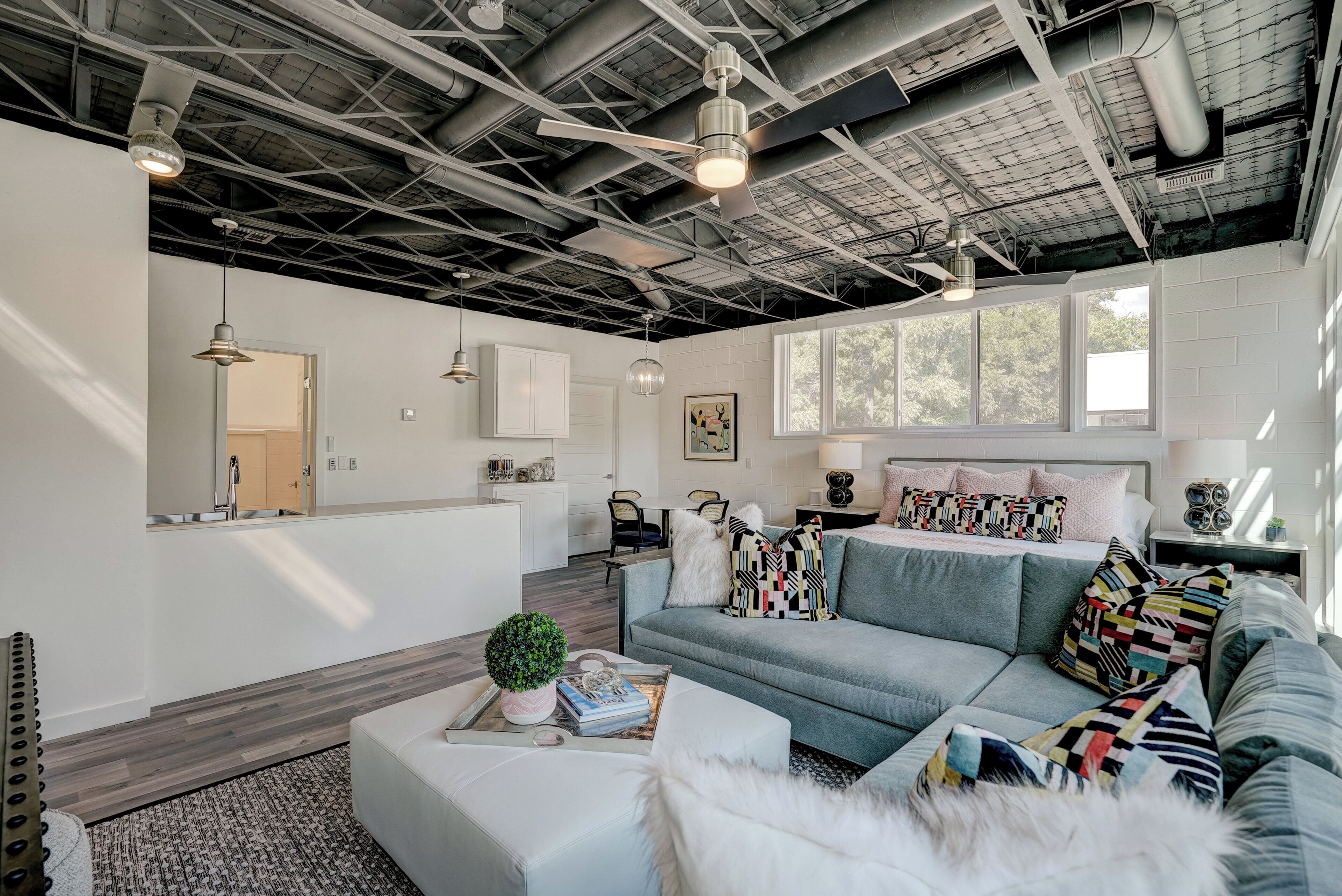 智能電視、 辦公室