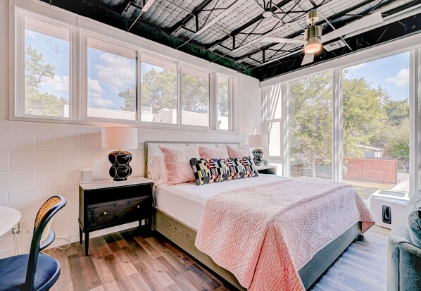 1 bedroom, iron/ironing board, free WiFi, bed sheets