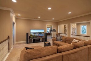 Smart TV, fireplace, offices