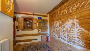 Unclassified image, 2 of 26, button - Perla Ski in in Livigno (Livigno)