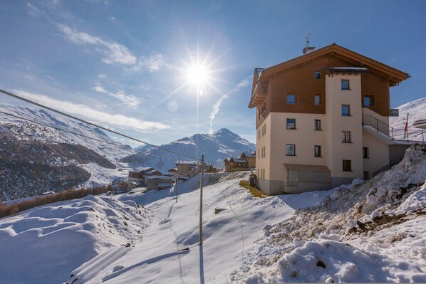 Apartment - Fiocco Di Neve Ski in- Ski out Mt 10 (Livigno)