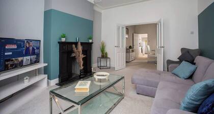 Vacant Nests | The Imeary | 3BR Stylish Appartment