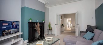 Vacant Nests | The Imeary | 3BR Stylish Appartment
