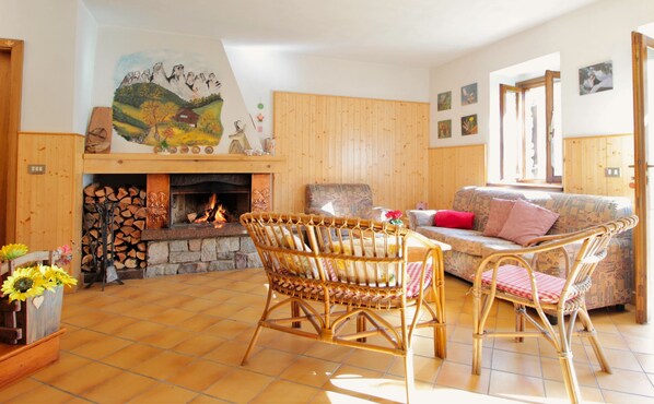 บ้านพัก, วิวภูเขา | ห้องนั่งเล่น