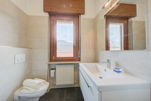 Apartment | 3 bedrooms - Casa Alexander in Riva del Garda (Riva del Garda)