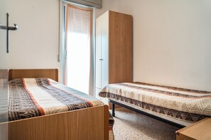 3 bedrooms