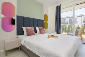 1 slaapkamer, een strijkplank/strijkijzer, wifi, beddengoed