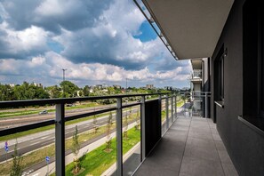 Apartemen Comfort | Pemandangan balkon