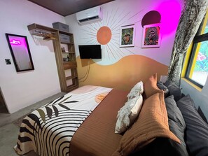1 chambre, fer et planche à repasser, Wi-Fi gratuit, draps fournis