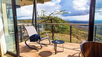 Standard Villa, Hill View | Balcony