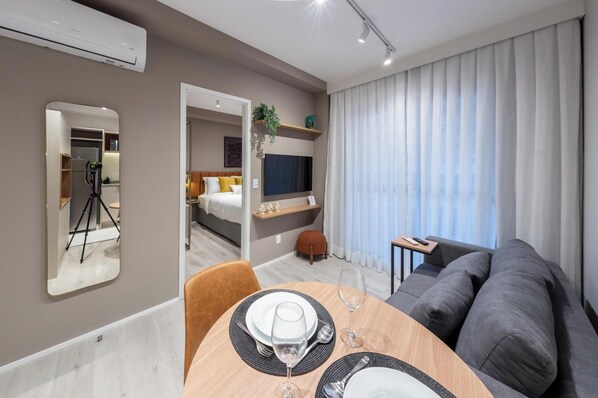 Apartamento 1 Dorm Casal | Wohnzimmer