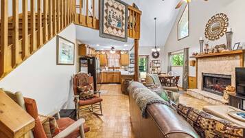 TV, fireplace, DVD player, books