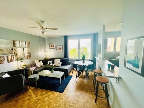 Entire rental unit in Maisons-Alfort, France