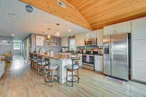 Cottage (3 Bedrooms) | Interior