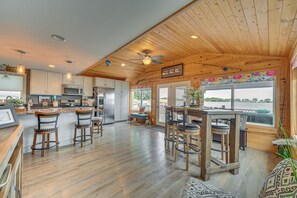 Cottage (3 Bedrooms) | Interior - Angler's Cottage on Lake Cornelia: Pets Welcome! (Clarion)