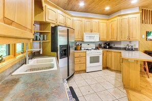 House (3 Bedrooms) | Interior - Lakefront Tower Home w/ Shared Dock! (Tower)