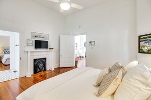 Cottage (2 Bedrooms) | Interior