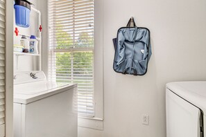 Cottage (2 Bedrooms) | Interior