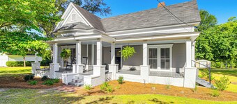 Charming Georgia Cottage ~ 19 Mi to Statesboro!